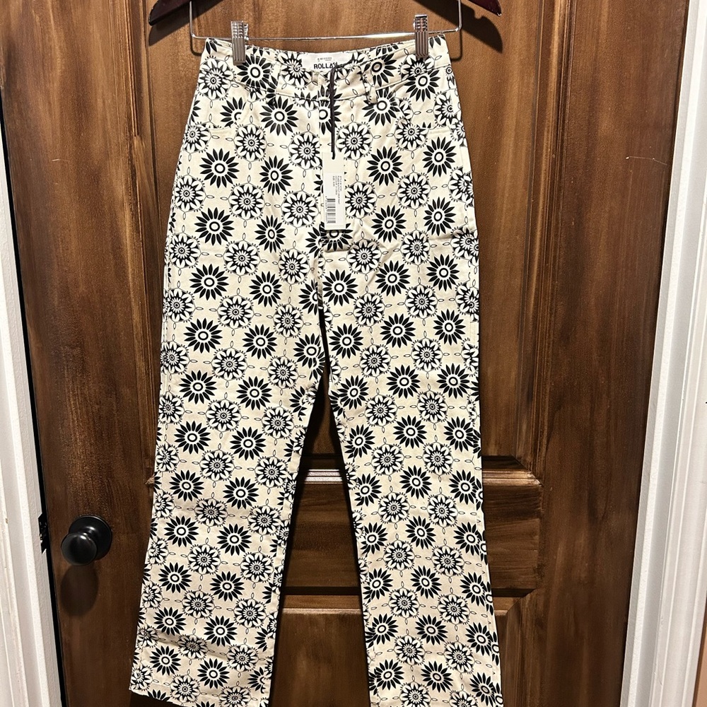 Rolla’s Bootcut Crop Pant